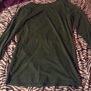 Green long sleeve tee