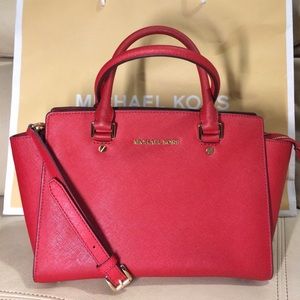 Michael Kors Selma