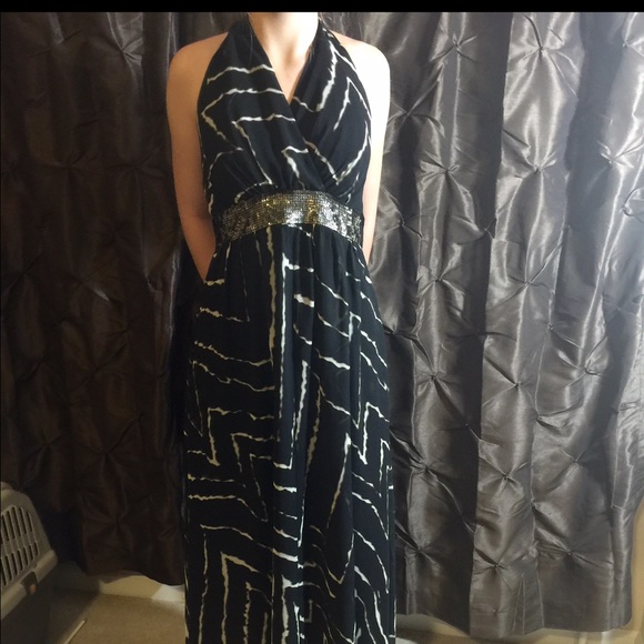 Express Maxi Dress. Size Medium. Beautiful!