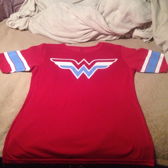 Wonder Woman t-shirt