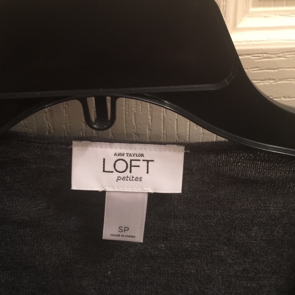 Too small - Picture 2 of 3