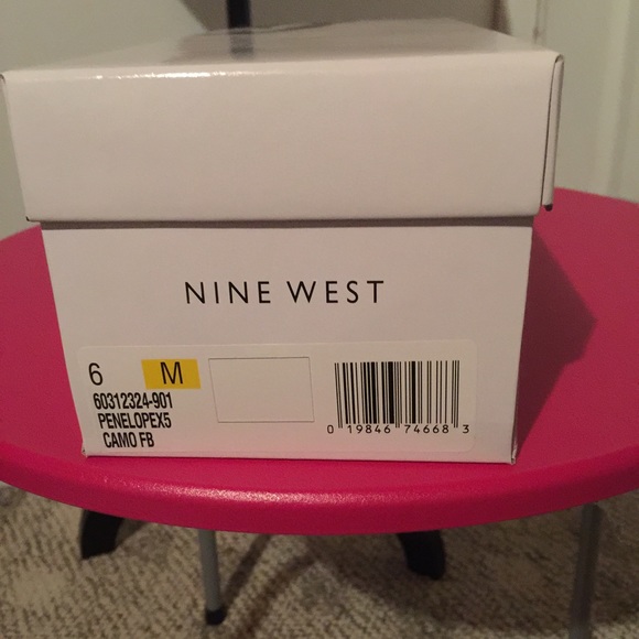 Shoes - Picture 3 of 3