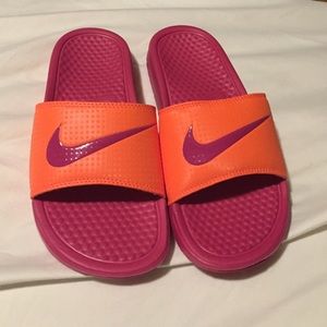 Nike slip on sandals