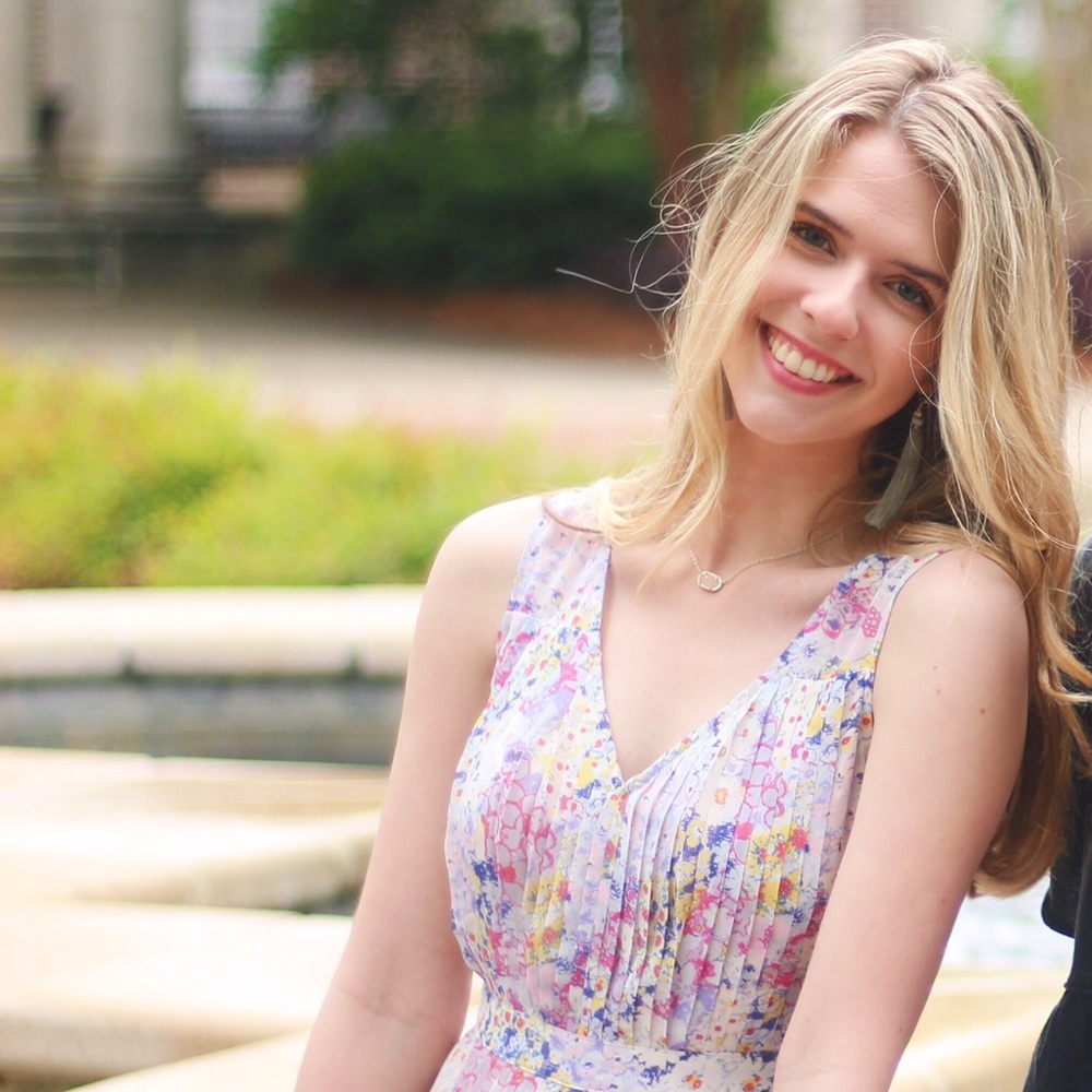 Meet your Posher, Lauren