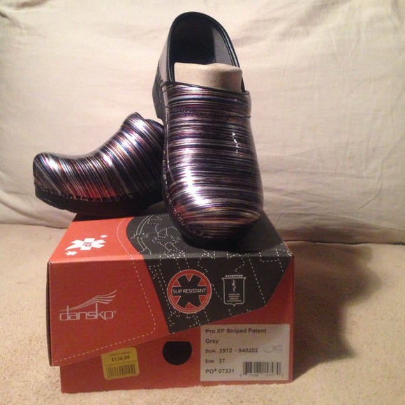 Dansko Slip resistant clogs