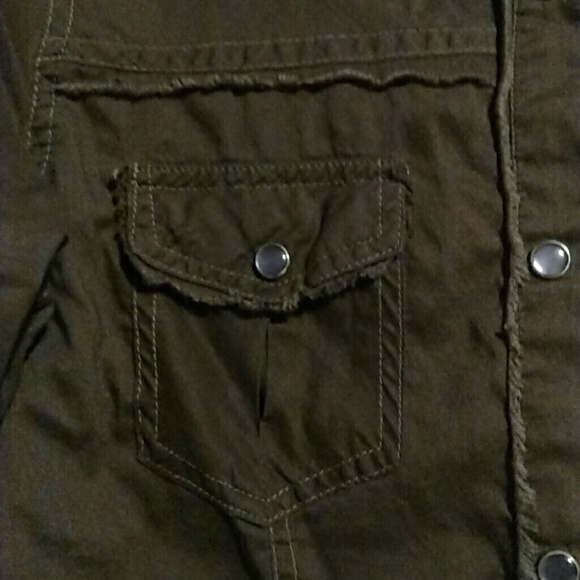 Shirt button down - Picture 4 of 4