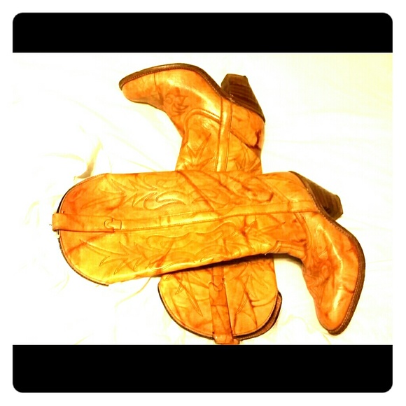 Miss Capezio western cowboy boots!