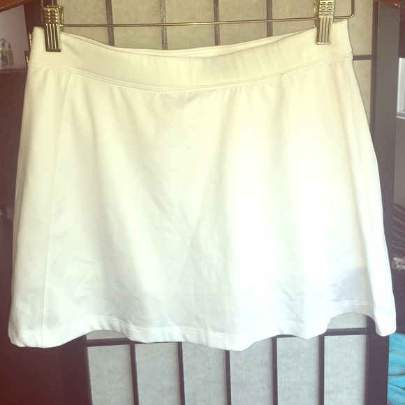 💕Danskin skort. Size 4/6💕