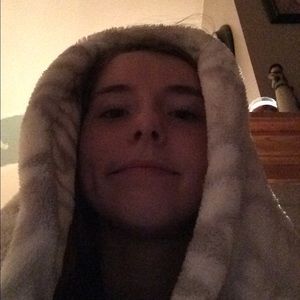 Meet your Posher, Molly