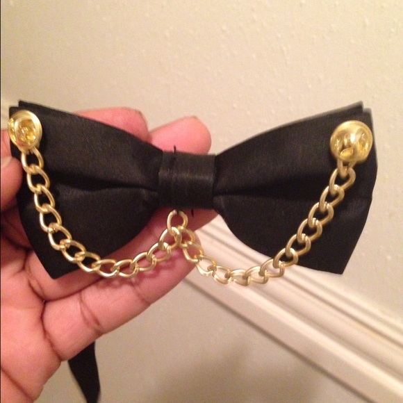Customized black bow tie only worn once