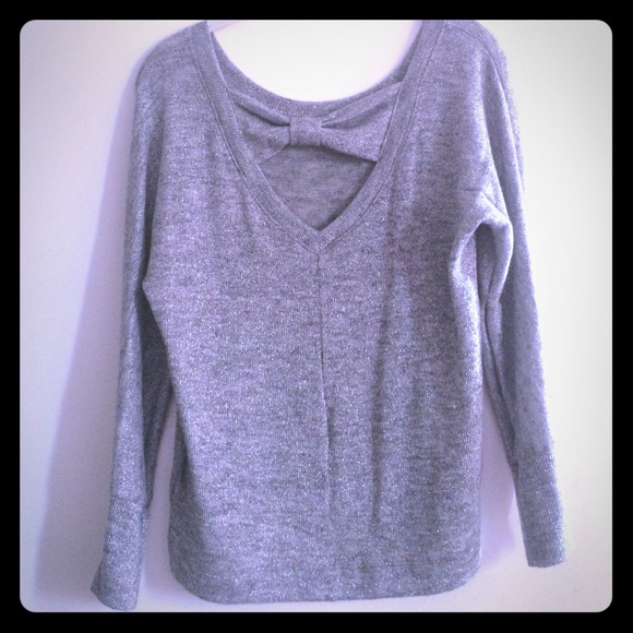 Forever 21 - Sparkly grey top with 🎀 bow 🎀 back