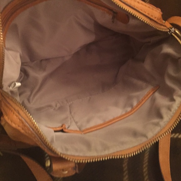 Bag - Picture 2 of 3