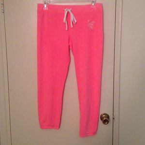 VS PINK "NWOT" SWEATPANTS Medium