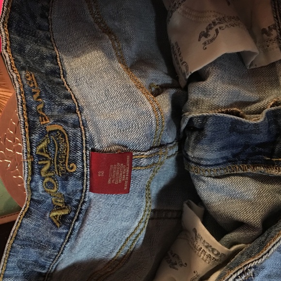 SOLD - Picture 3 of 3