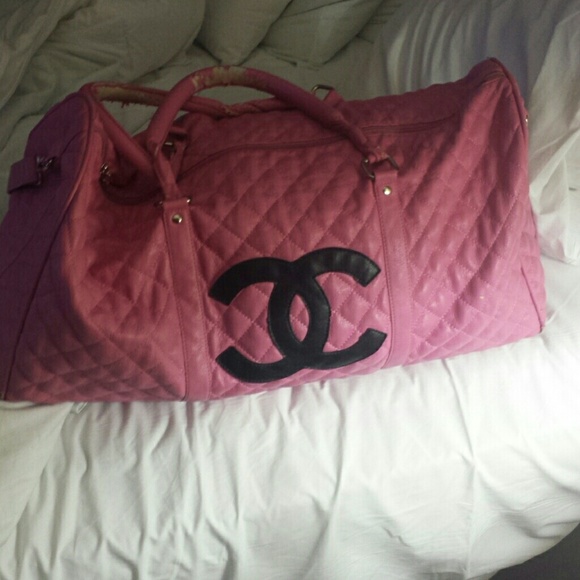 chanel traveling bag