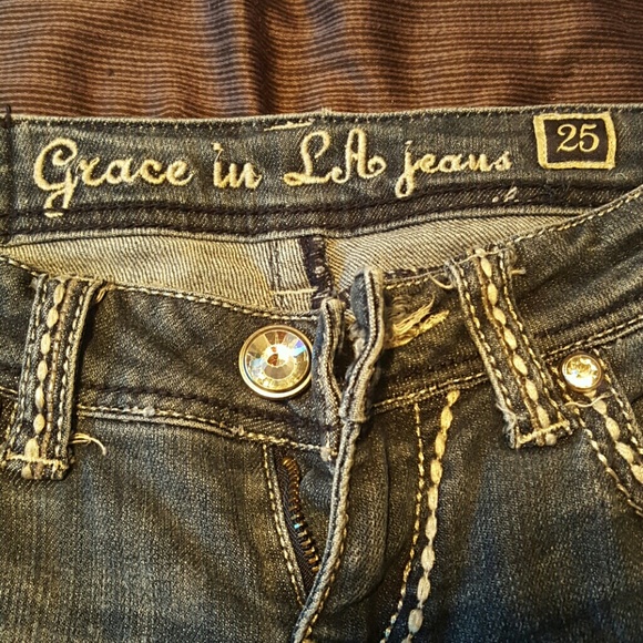 Grace in LA jeans - Picture 3 of 4