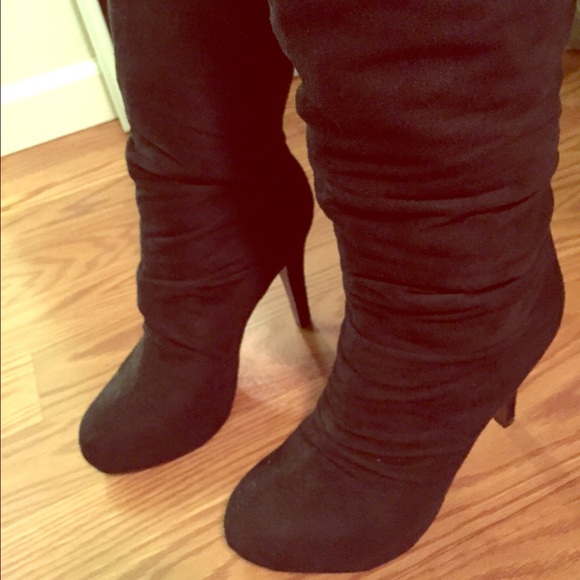 NWOT Black high heel boots