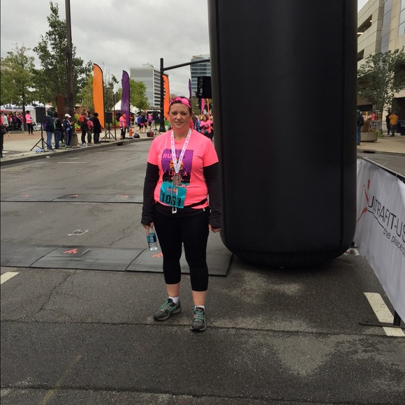 Meet your Posher, Danielle - Picture 1 of 1