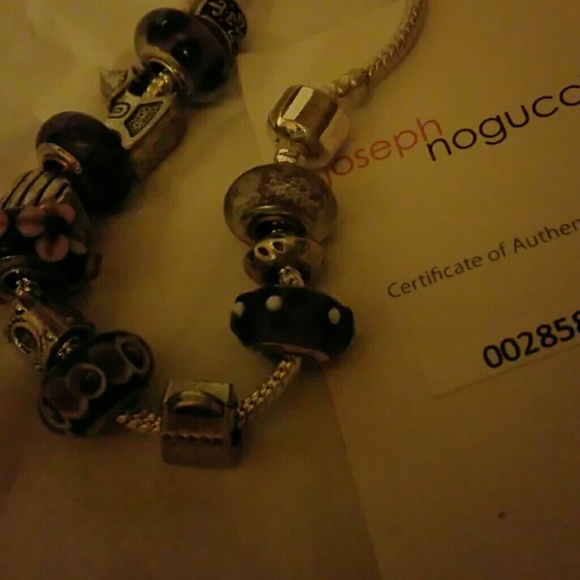 Joseph nogucci charm b4acelet - Picture 3 of 3