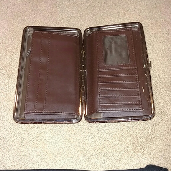 Wallet - Picture 2 of 4