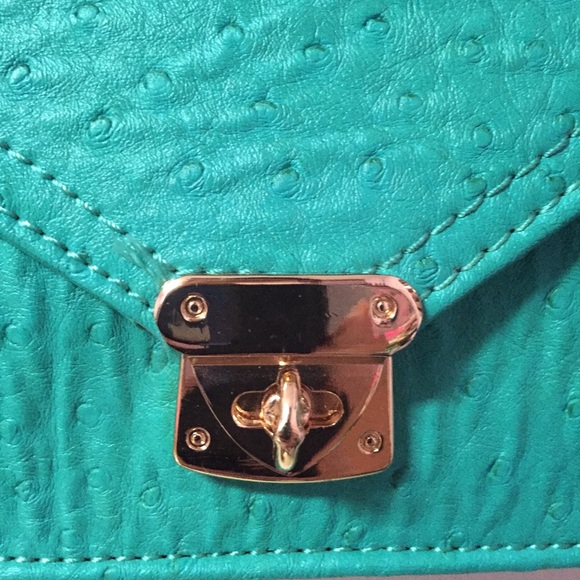 Small Purse - Picture 2 of 4