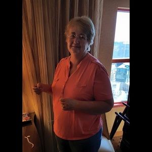 Meet your Posher, Vickie