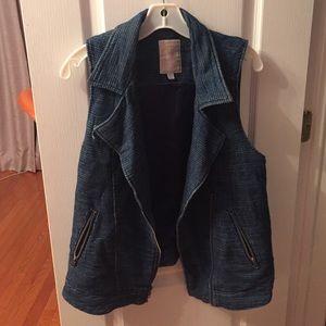 Guess denim sleeveless vest