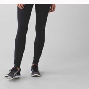 LuluLemon Womens, steal! My favorite pants!