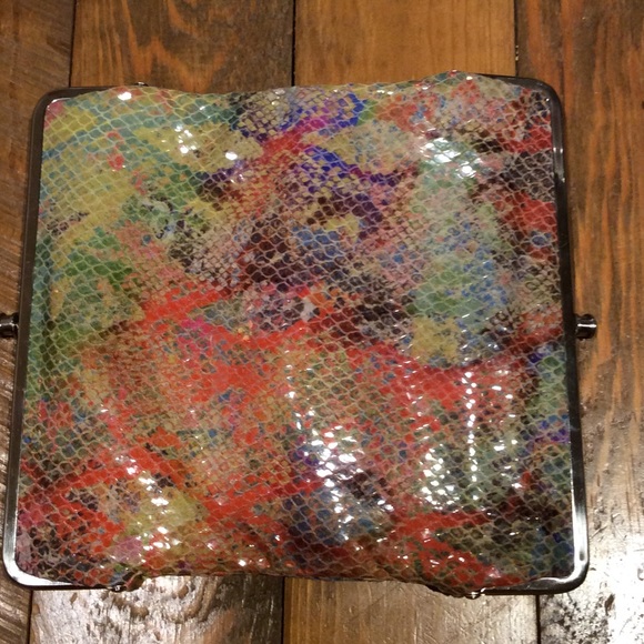 Damaged NWOT Lauren Wallet #13 - Picture 4 of 4