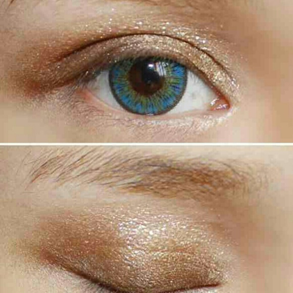 make up - Picture 2 of 2