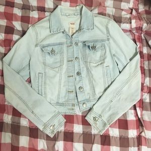 Mossimo Supply Co Light Wash Denim Jean Jacket (M)