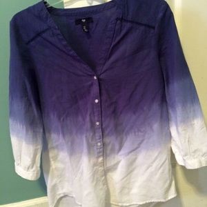 Womens gap shirt