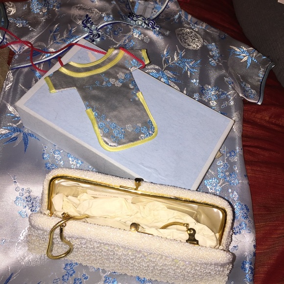 🙌🏼VINTAGE🙌🏼Beaded clutch 🙌🏼made In Hong Kong - Picture 3 of 4