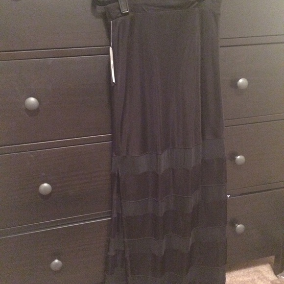 Guess sheer panel maxi skirt. Size S