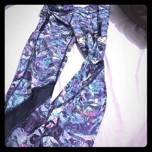 Size 6 Lululemon leggings