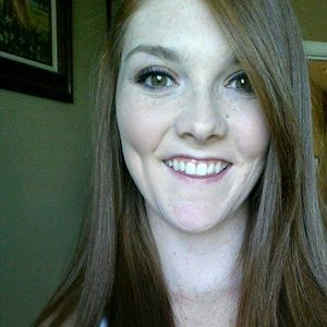 Meet your Posher, Christina