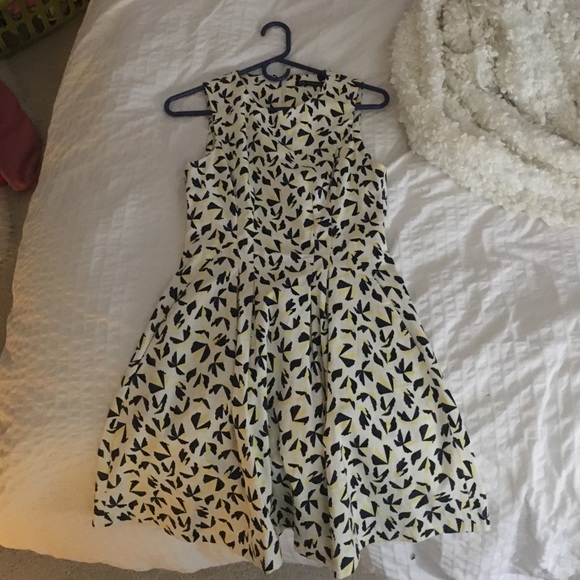 Cute women's dress from TRAFALUC Zara!