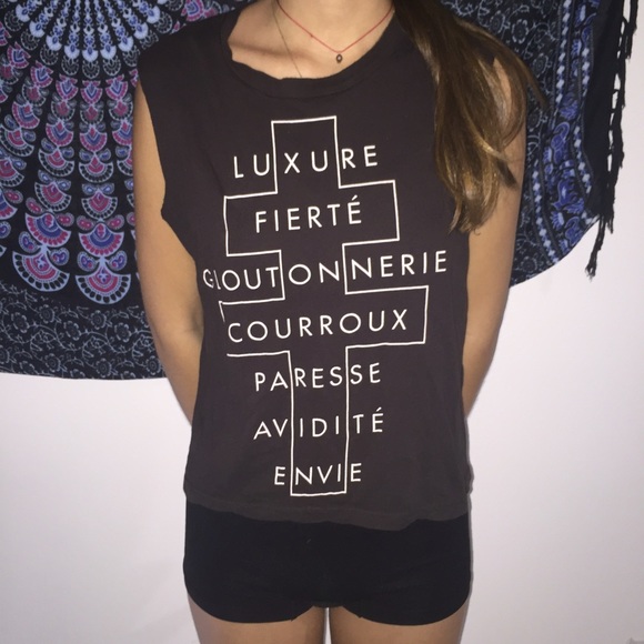 Tops - Muscle Tee