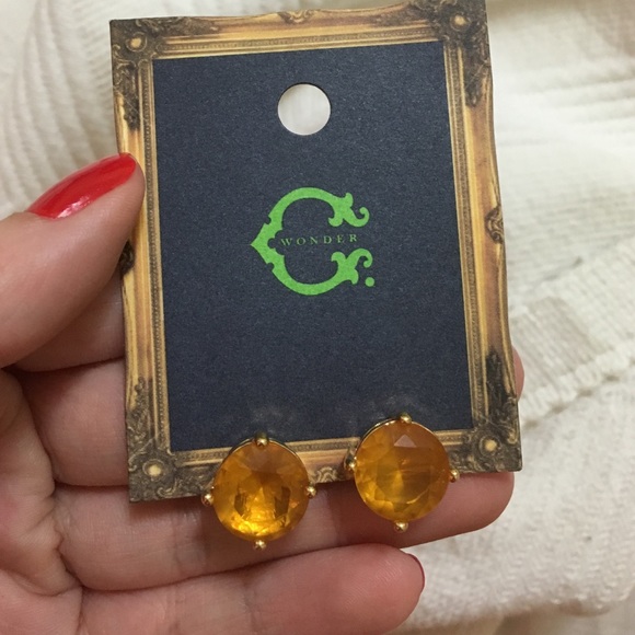 Orange C. Wonder earrings