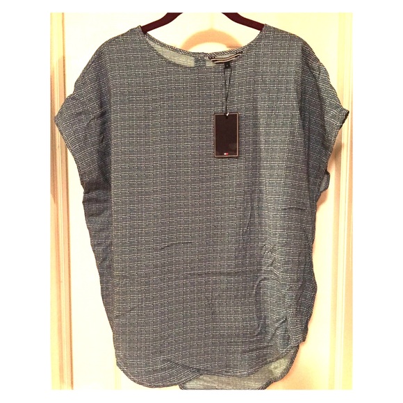Tommy Hilfiger Tops - Tommy Hilfiger Printed Tee Shirt