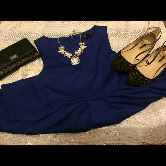 Blue sleeveless dress