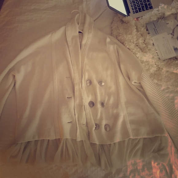 Free people sweater jacket with pretty fringe