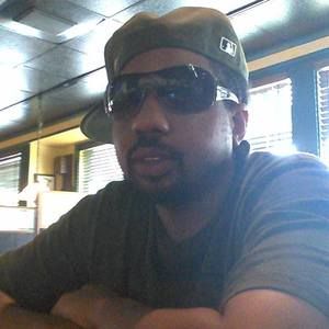 Meet your Posher, Tomeka