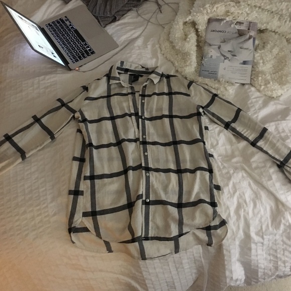 Black and white h&m flannel
