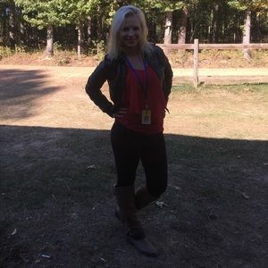 Meet your Posher, Kylee
