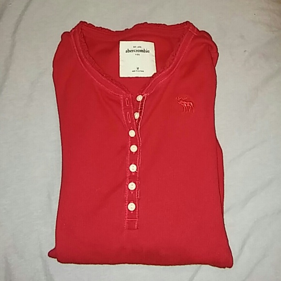 Abercrombie kids shirt !