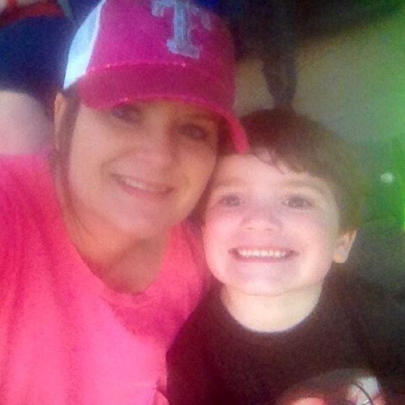 Meet your posher, seller & shopper. - Picture 4 of 4