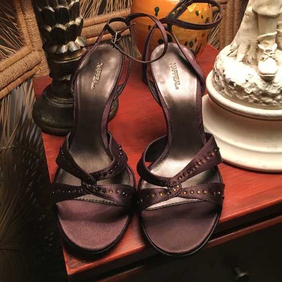 X appeal (9) party shoe. Brown jeweled satin.