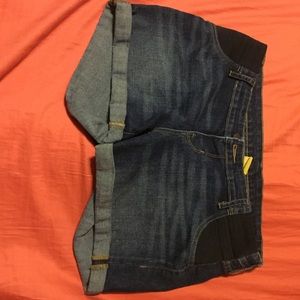 Old Navy Denim Maternity Shorts Size 8
