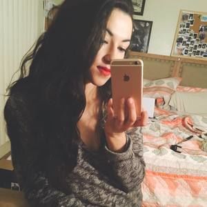 Meet your Posher, April
